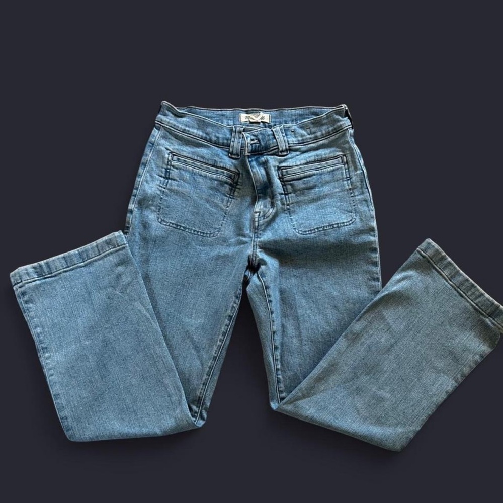 Madewell Straight Leg Kick Out Jeans in Medium Blue